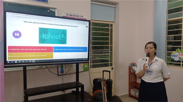 Họp HĐSP tháng 11.2020-Hưởng ứng ngày Pháp luật VN 09.11